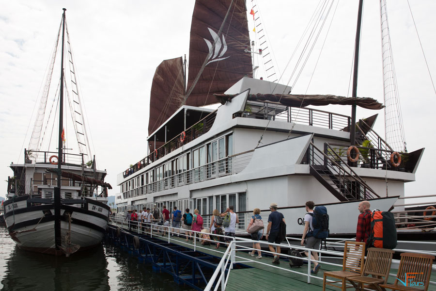 pelican cruises halong bay tour